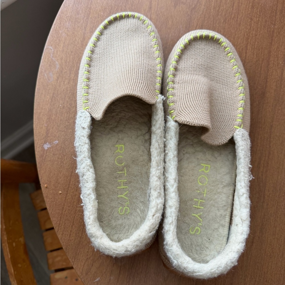 Rothy's Beige Shoes with Bright Green Interior